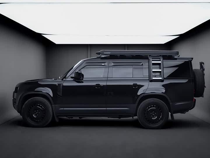 Land Rover Defender, 2023 — фото 3 из 9