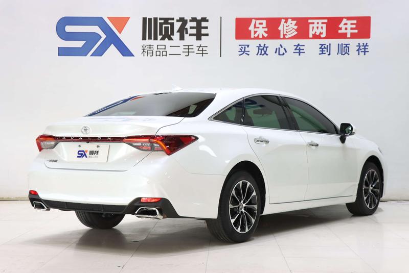 Toyota Avalon, 2023 — фото 6 из 12
