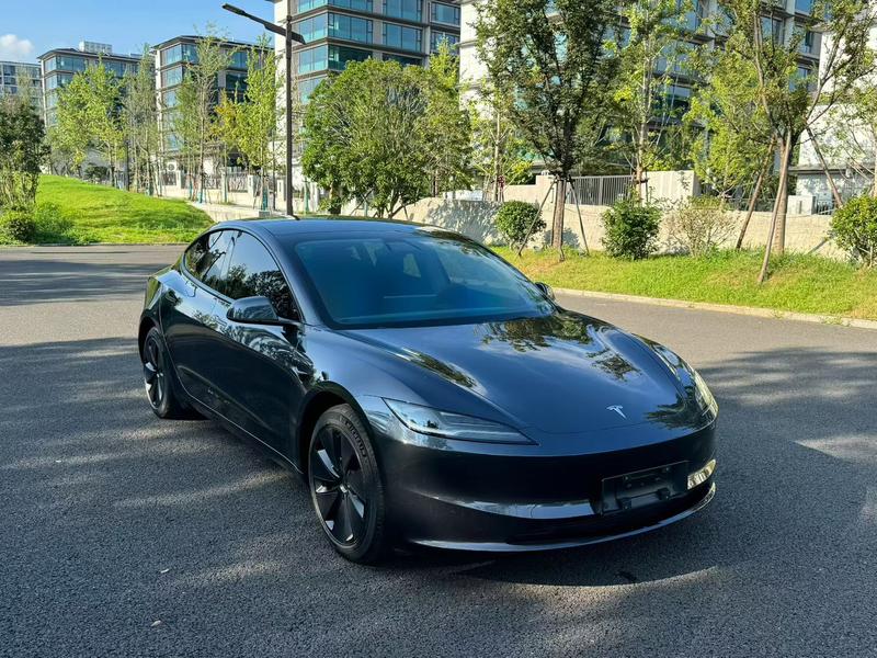 Tesla Model 3, 2024 — фото 3 из 8