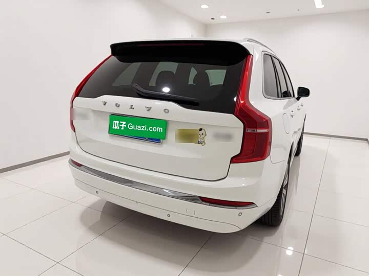 Volvo XC90, 2023 — фото 6 из 9