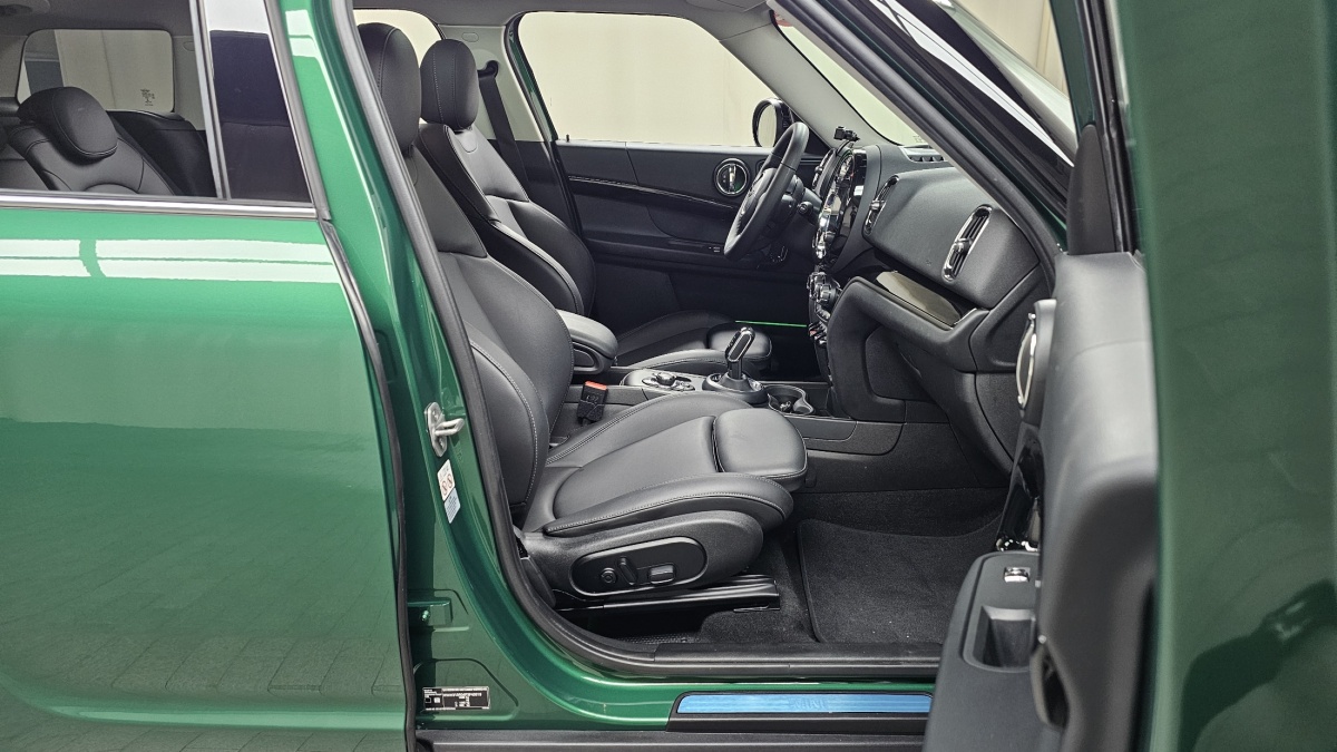Mini Countryman, 2022 — фото 11 из 12