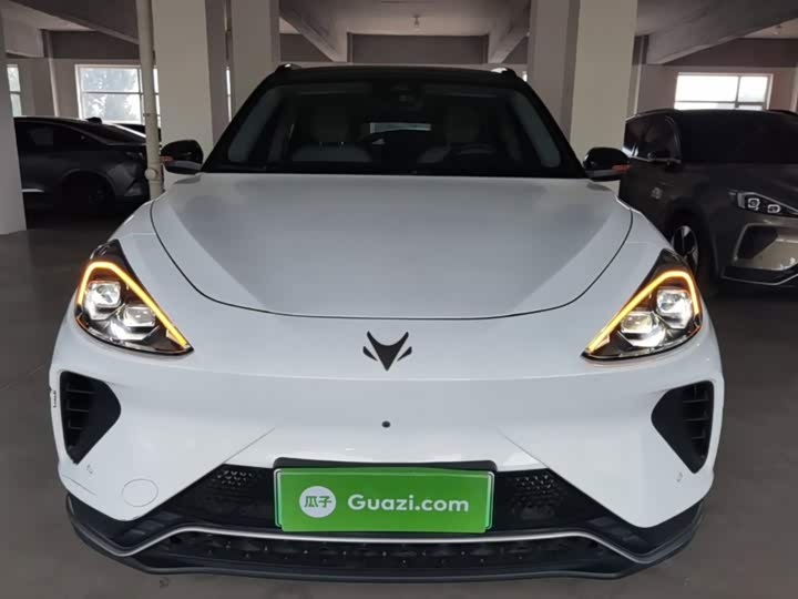 BAIC Arcfox Alpha T, 2022 — фото 3 из 9