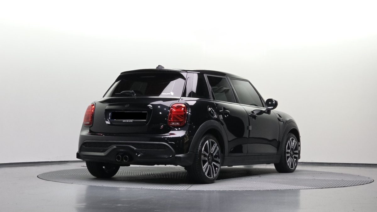 Mini Cooper, 2023 — фото 2 из 12
