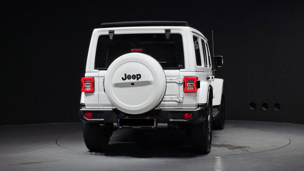 Jeep Wrangler, 2023 — фото 3 из 12