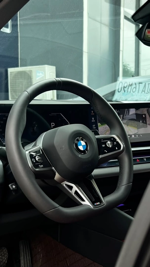 BMW 5 Serii, 2025 — фото 10 из 12