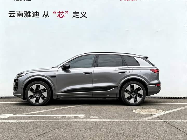 Audi Q6L e-tron, 2025 — фото 2 из 9