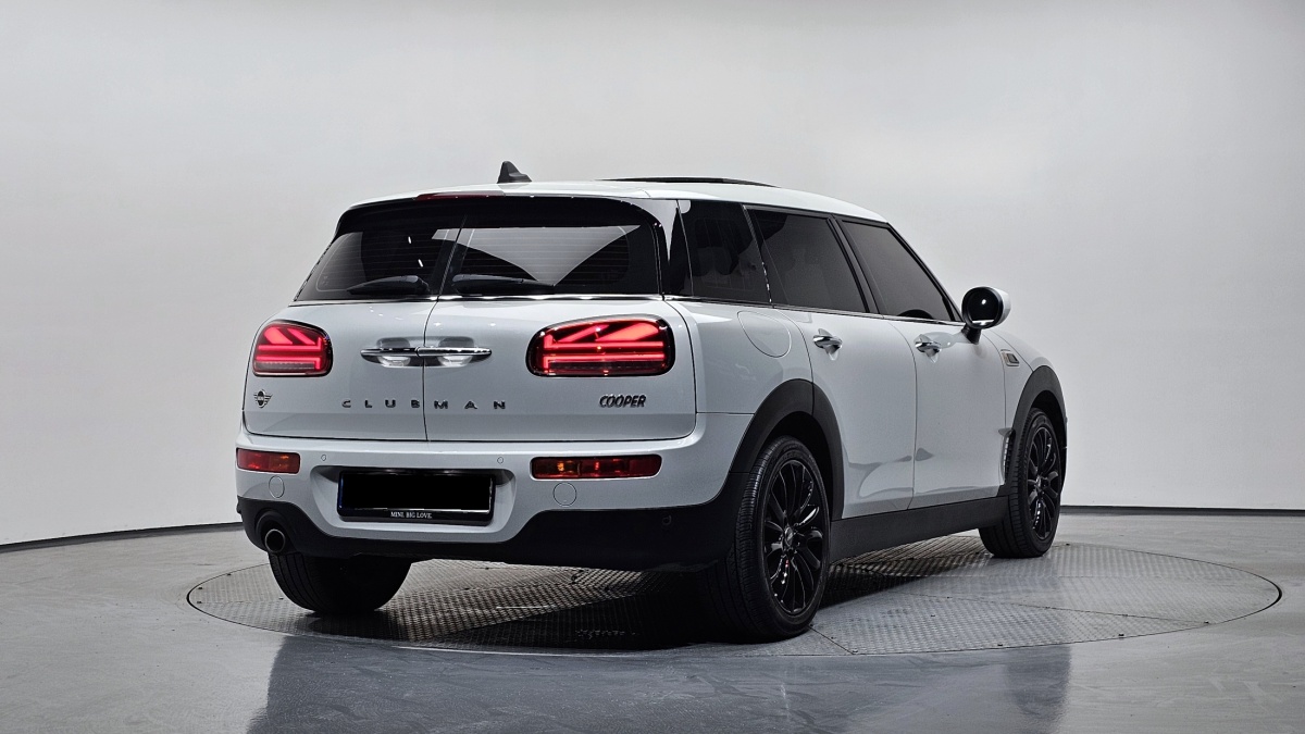 Mini Clubman, 2022 — фото 2 из 12