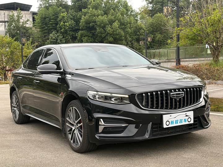 Geely Preface, 2022 — фото 3 из 9