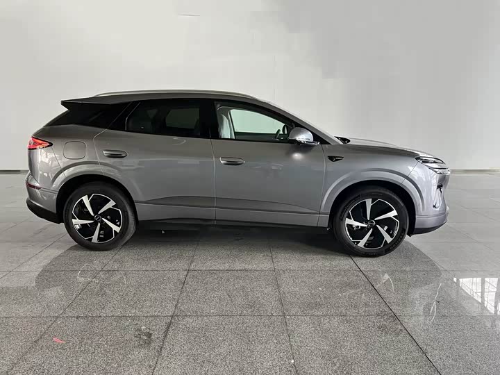 BYD Sea Lion 06 Hybrid/EV, 2026 — фото 3 из 9