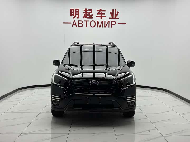 Subaru Forester, 2022 — фото 2 из 9