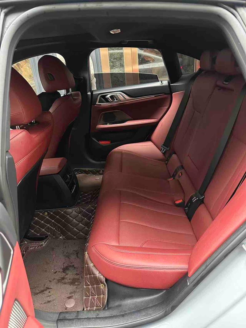 BMW i4, 2023 — фото 9 из 10