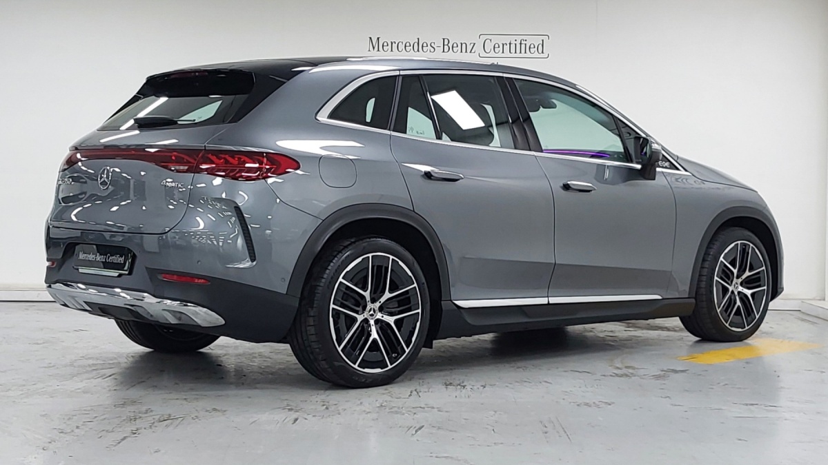 Mercedes-Benz EQE, 2025 — фото 2 из 12
