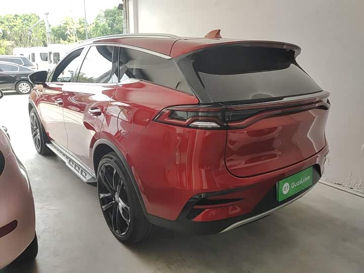BYD Tang Hybrid/EV, 2022 — фото 5 из 9