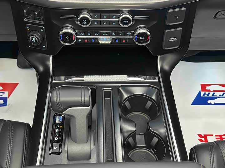 Ford F-150 Raptor, 2023 — фото 9 из 9
