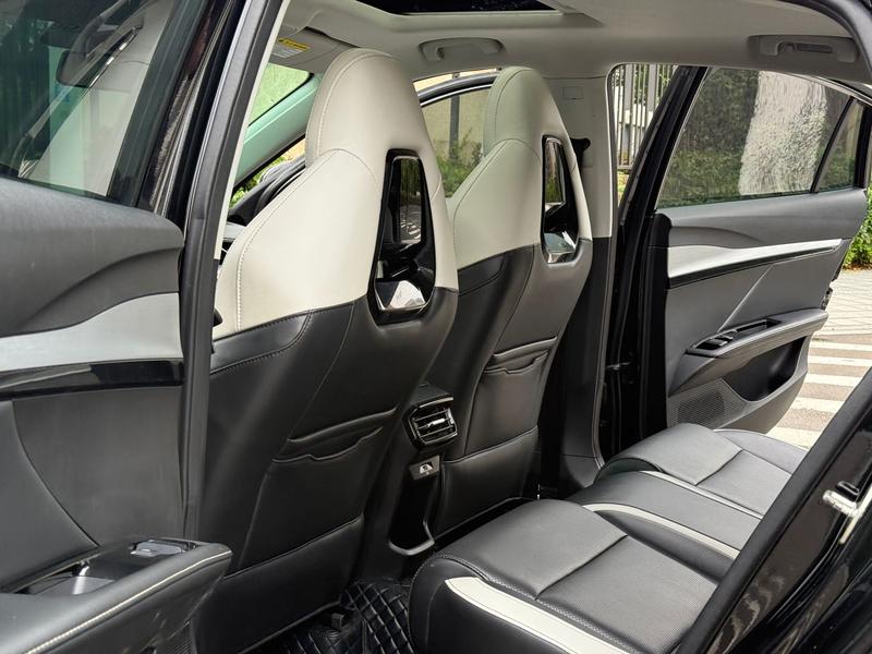 MG Motor 5 Scorpio, 2022 — фото 9 из 11