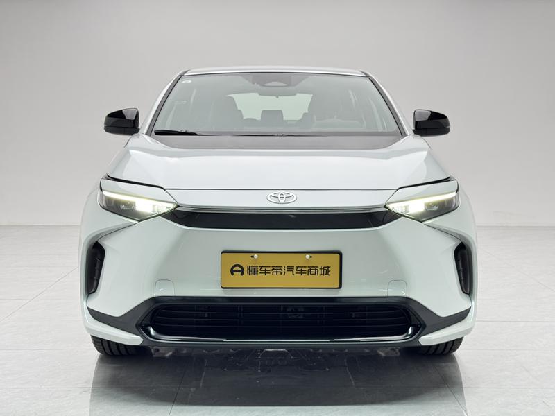 Toyota bZ4X Platinum, 2026 — фото 2 из 12