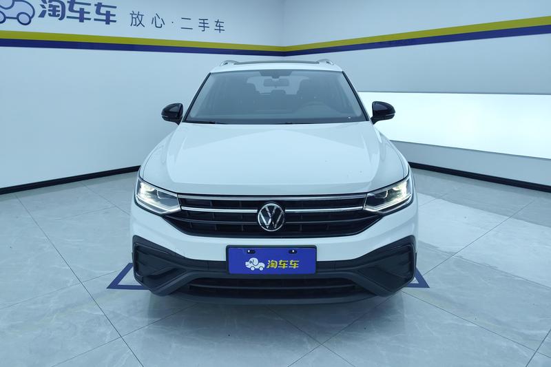 Volkswagen Tiguan L Pro, 2024 — фото 2 из 12