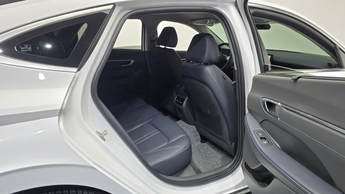 Hyundai Sonata, 2025 — фото 10 из 12