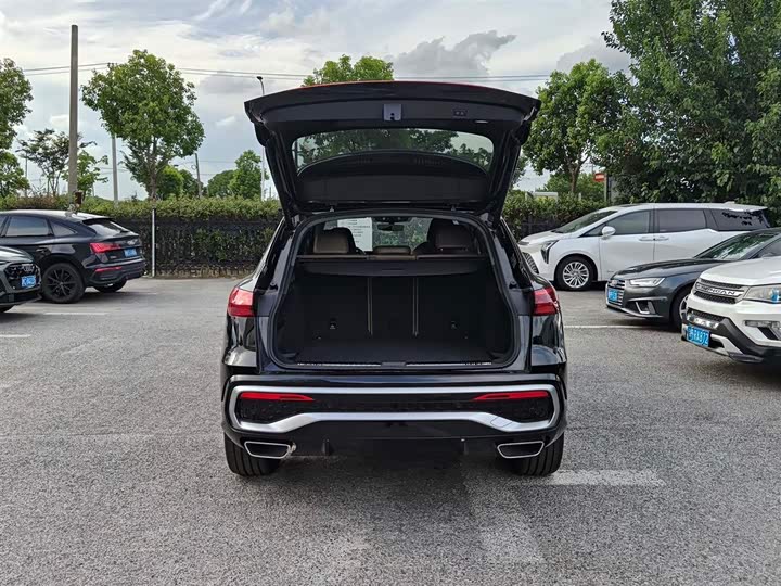 Audi Q5L, 2025 — фото 6 из 9