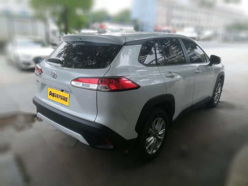 Toyota Corolla Cross, 2024 — фото 4 из 12