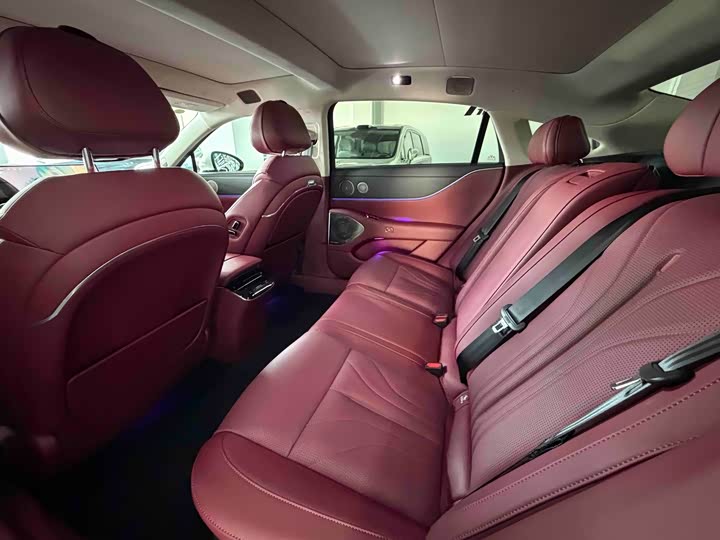 Voyah Passion L, 2025 — фото 7 из 9