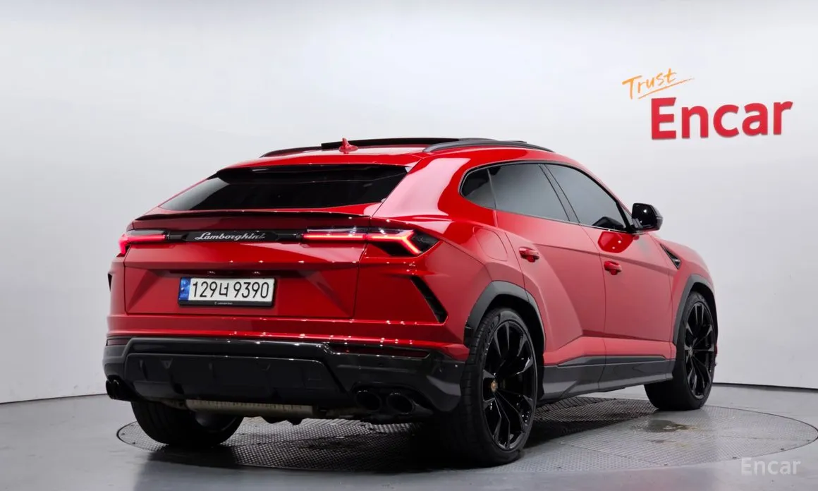 Lamborghini Urus, 2022 — фото 2 из 12