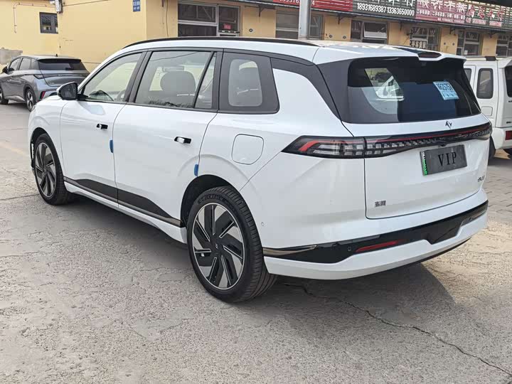 Dongfeng Yipai eπ 008, 2025 — фото 6 из 9