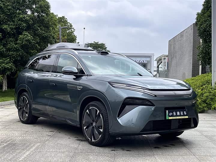 BYD Tang L, 2025 — фото 3 из 9