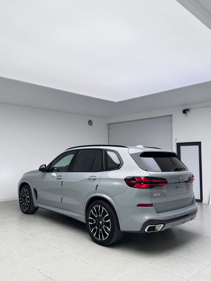 BMW X5, 2025 — фото 7 из 12