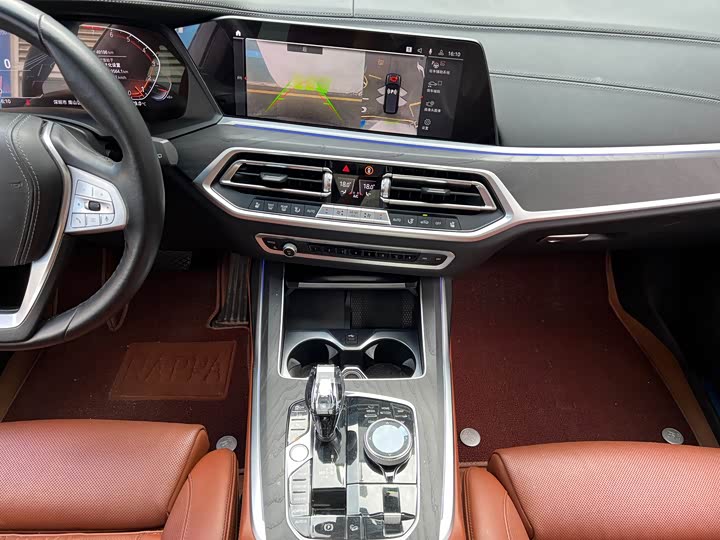 BMW X7, 2023 — фото 7 из 9