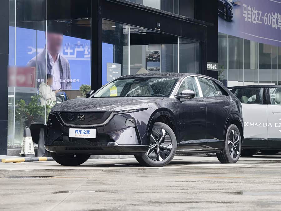 Mazda EZ-60, 2026 — купить в Нижнем Новгороде под ключ