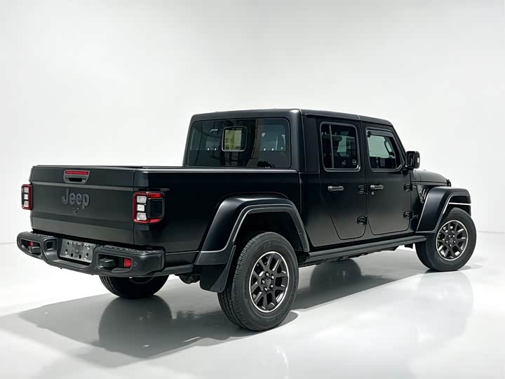 Jeep Gladiator, 2023 — фото 4 из 9