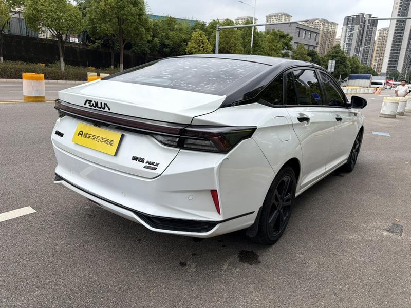 Dongfeng Aeolus Yixuan Max, 2023 — фото 7 из 12