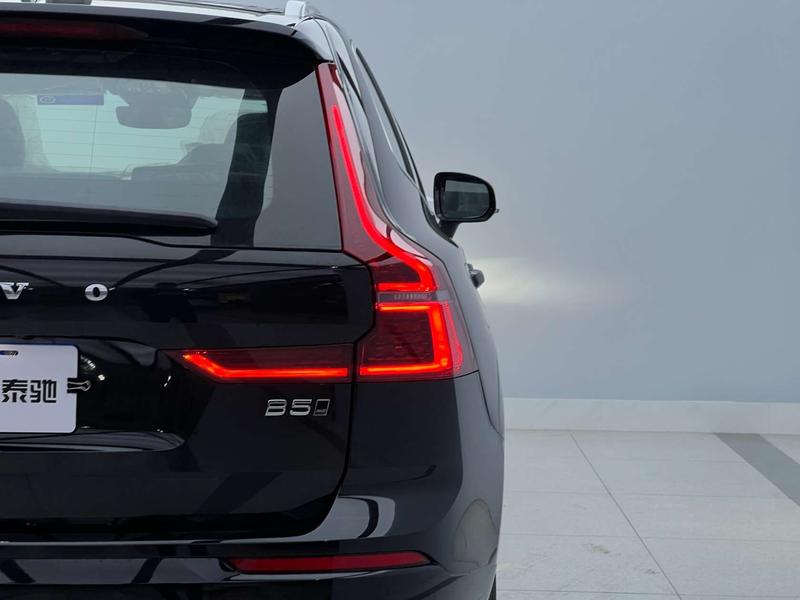 Volvo XC60, 2026 — фото 6 из 12