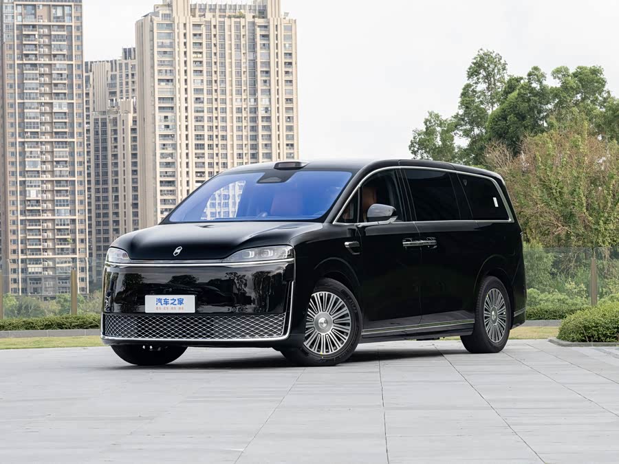 Luxeed V9, 2026 — купить в Чебоксарах под ключ