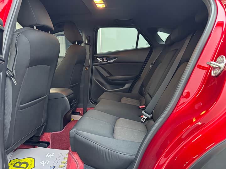 Mazda CX-4, 2023 — фото 8 из 9