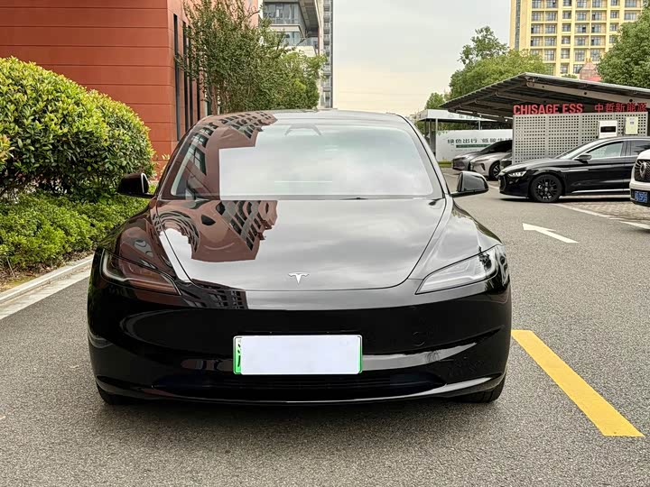 Tesla Model 3, 2024 — фото 2 из 9