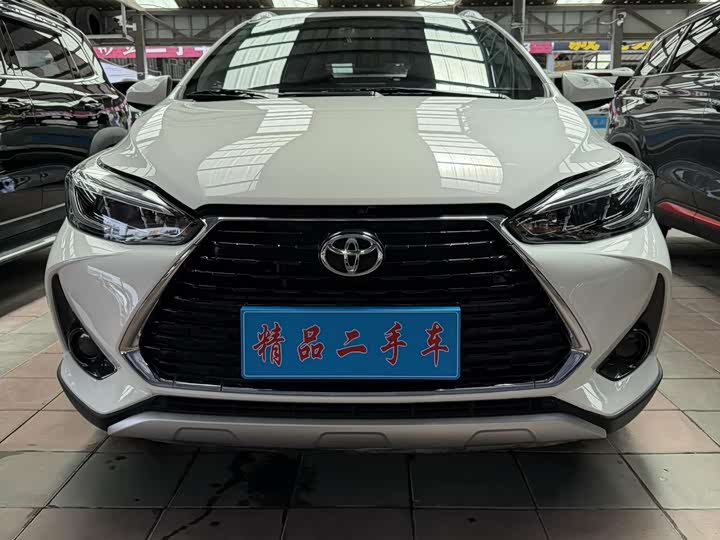 Toyota Yaris L Hatchback, 2022 — фото 2 из 9