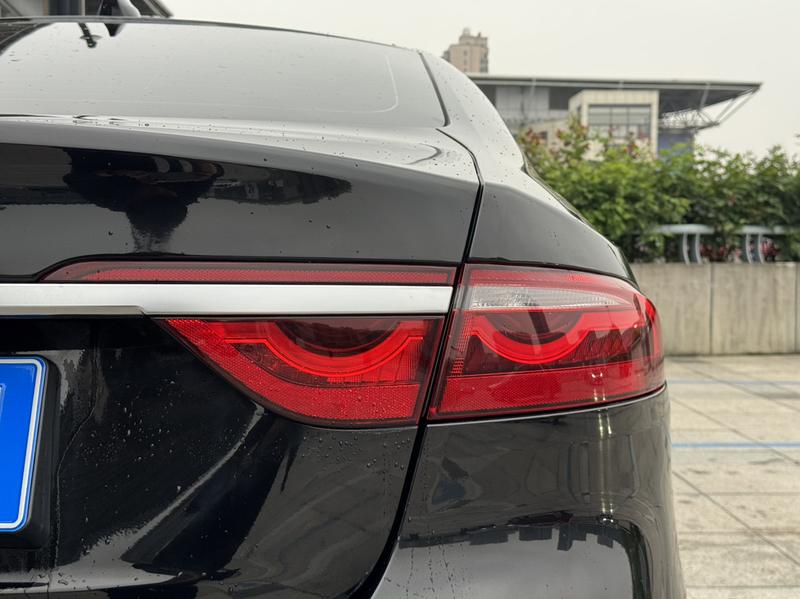 Jaguar XF L, 2024 — фото 8 из 12