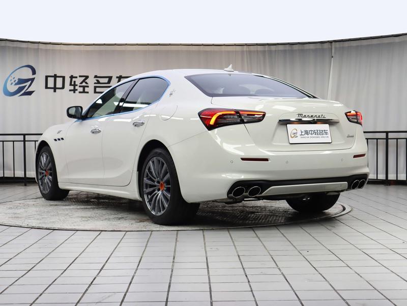 Maserati Ghibli, 2025 — фото 4 из 12