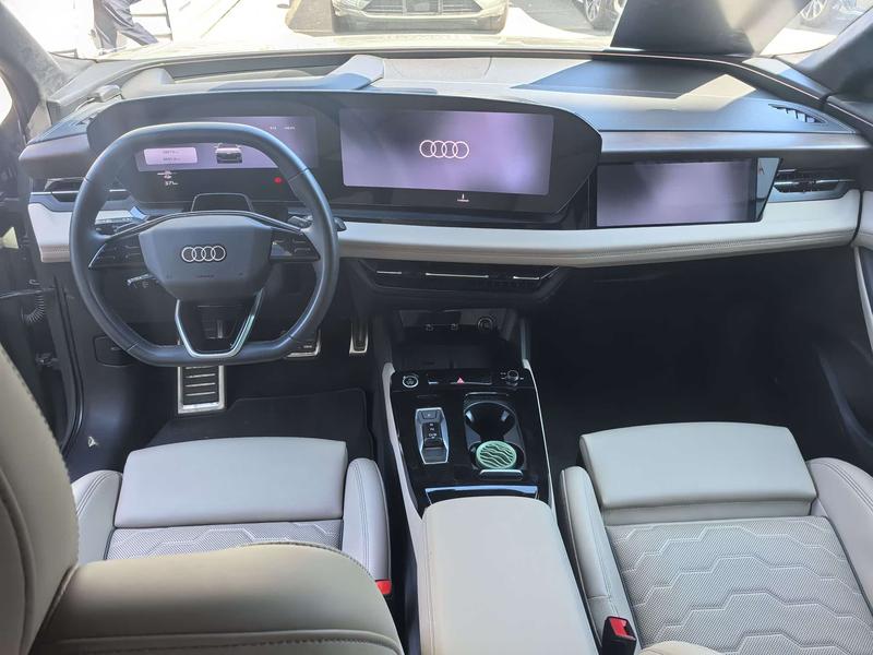 Audi Q6L e-tron Sportback, 2025 — фото 7 из 12