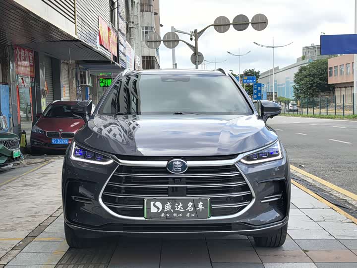BYD Tang Hybrid/EV, 2022 — фото 2 из 9