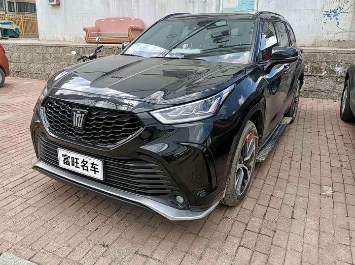 Toyota Crown Kluger, 2025 — купить в Саранске под ключ