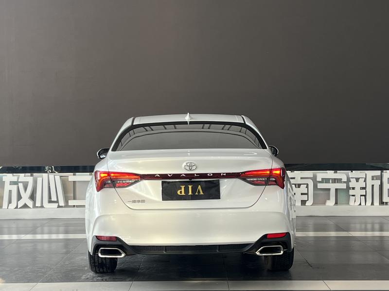 Toyota Avalon, 2023 — фото 6 из 12