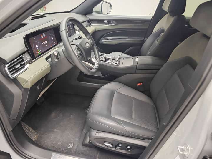 Ford Equator Hybrid, 2025 — фото 2 из 9