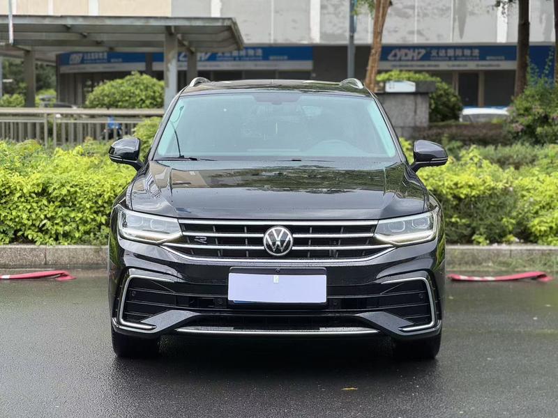 Volkswagen Tiguan L Pro, 2022 — фото 2 из 10