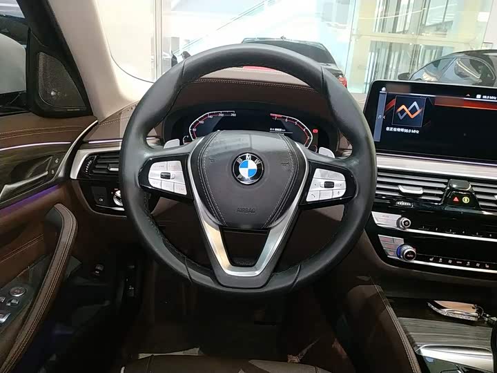 BMW 5 Series, 2021 — фото 7 из 9