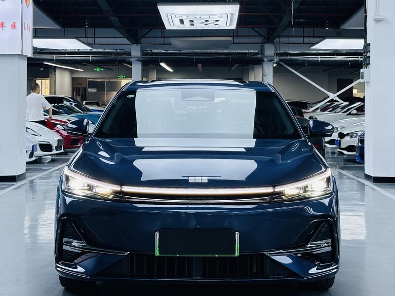 Geely Galaxy A7, 2025 — фото 2 из 12