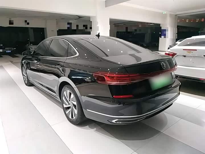 Volkswagen Passat Hybrid, 2022 — фото 5 из 9