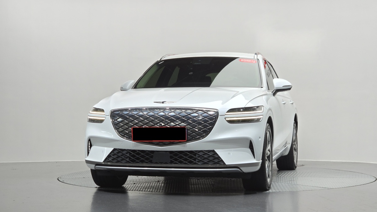 Genesis GV70, 2022 — фото 3 из 12